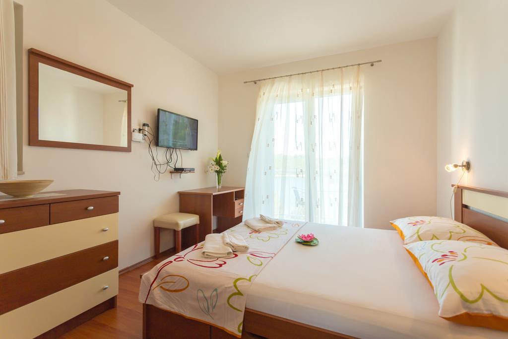 פומנה Apartments Slavica חדר תמונה
