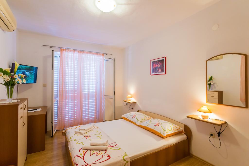 פומנה Apartments Slavica מראה חיצוני תמונה