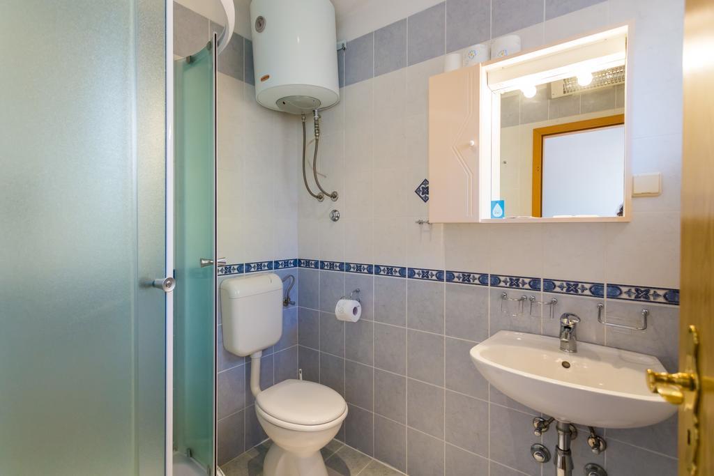 פומנה Apartments Slavica מראה חיצוני תמונה